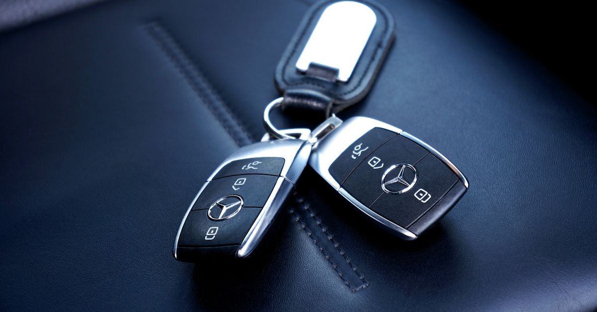 BMW car key fob — Downtown Locksmith Chicago
