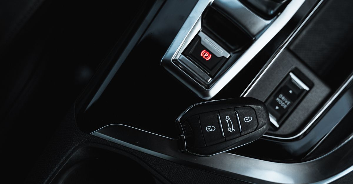 Chevrolet car key fob — Downtown Locksmith Chicago