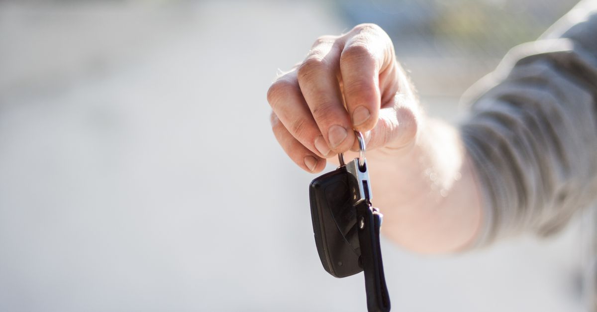Lost Your Car Keys in Chicago? What Replacement Really Costs — Downtown Locksmith Chicago