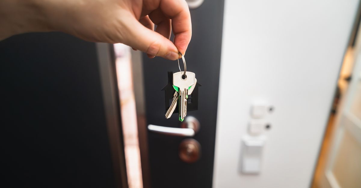 front door lock key — Downtown Locksmith Chicago