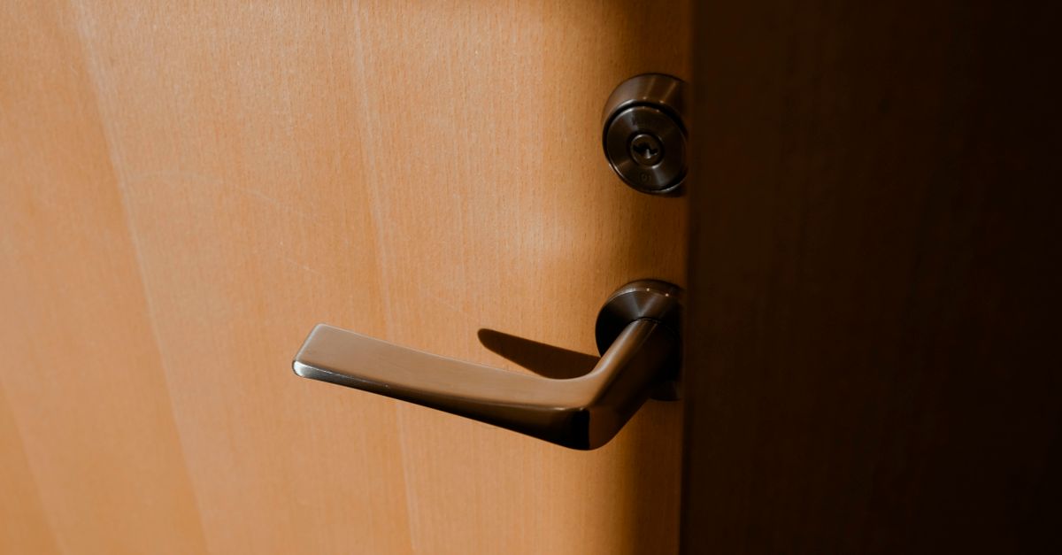 door security hardware — Downtown Locksmith Chicago