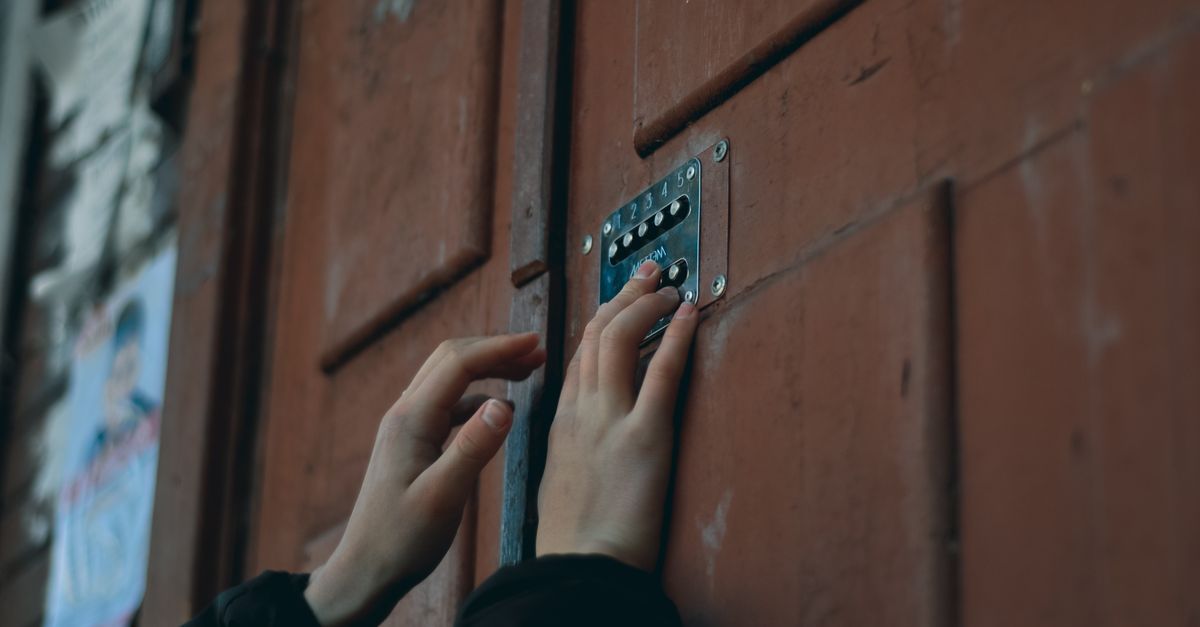 home security lock door — Downtown Locksmith Chicago