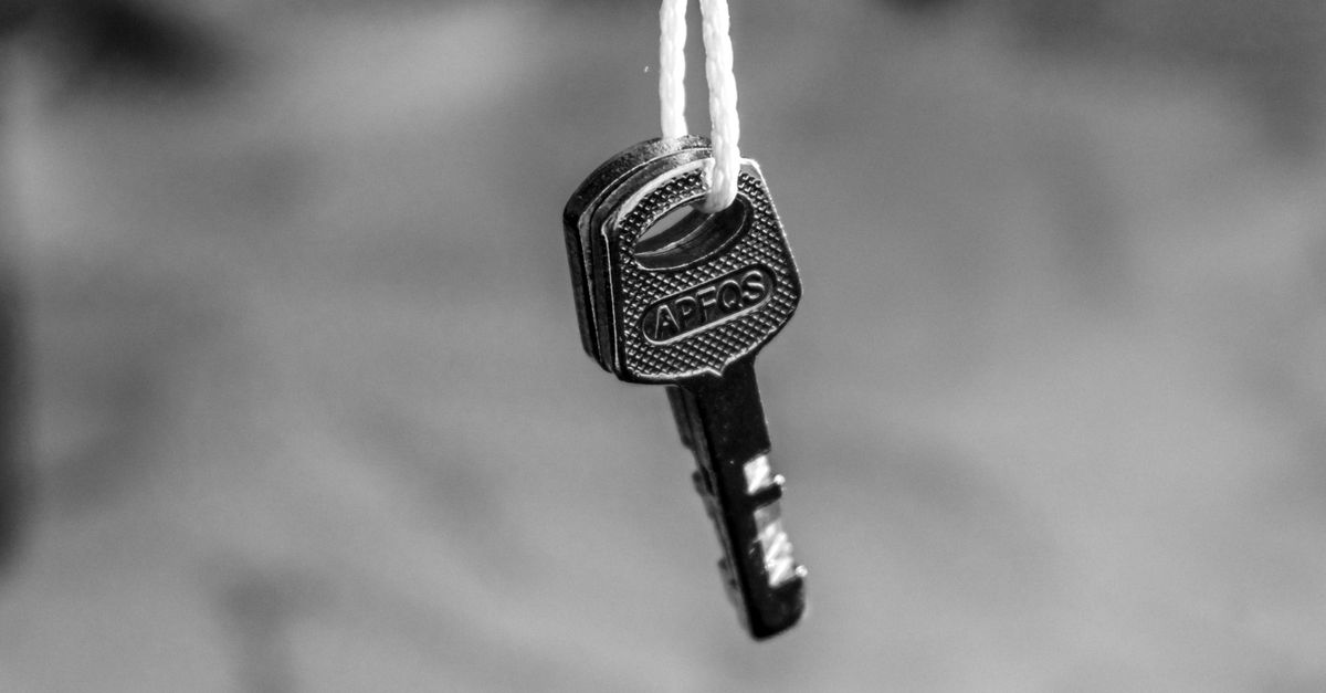 What Happens During a House and Apartment Lockout Service Call — Downtown Locksmith Chicago